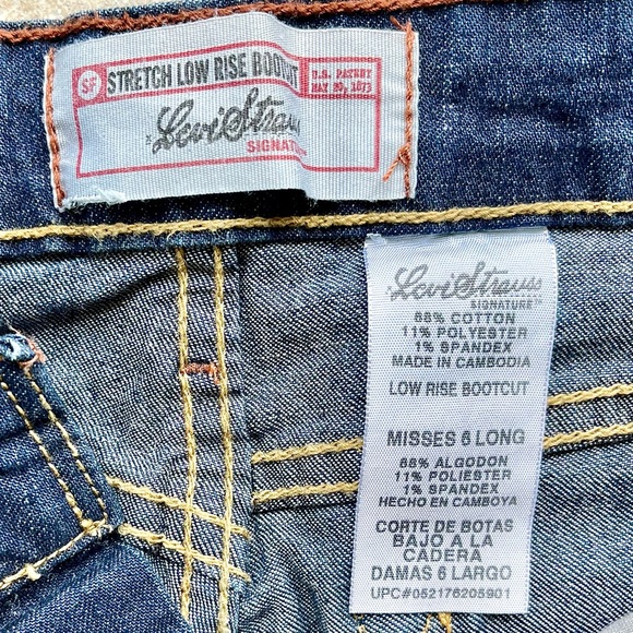 Levi Strauss Stretch Low Rise Bootcut Denim Dark Blue Jeans Women’s 6 LONG - Picture 4 of 11